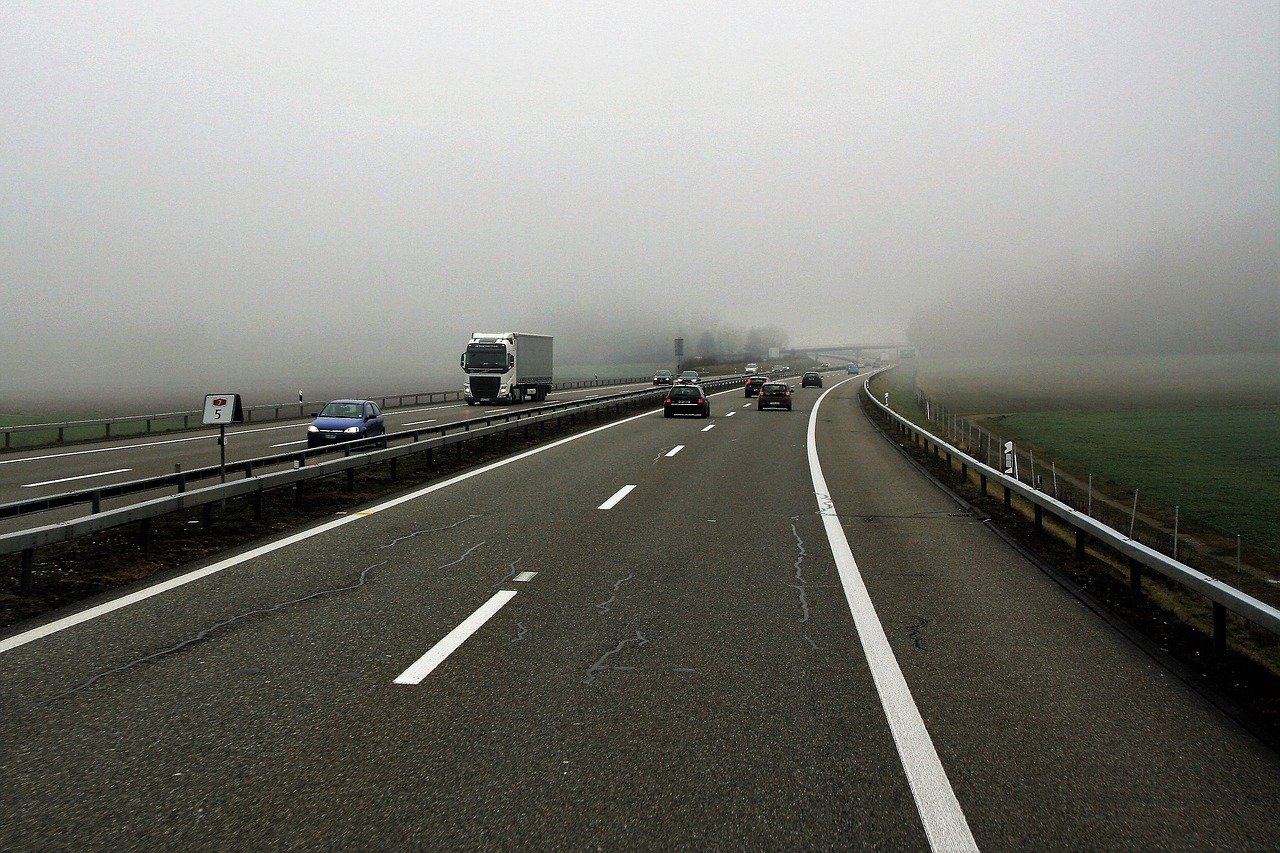 Autostrada, Samochody